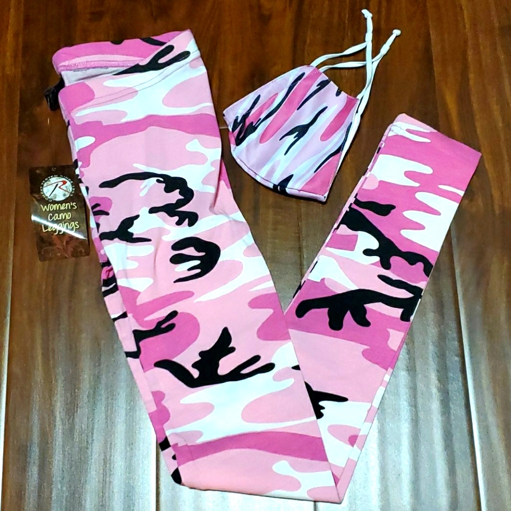 Pink Camo leggings & mask set XS